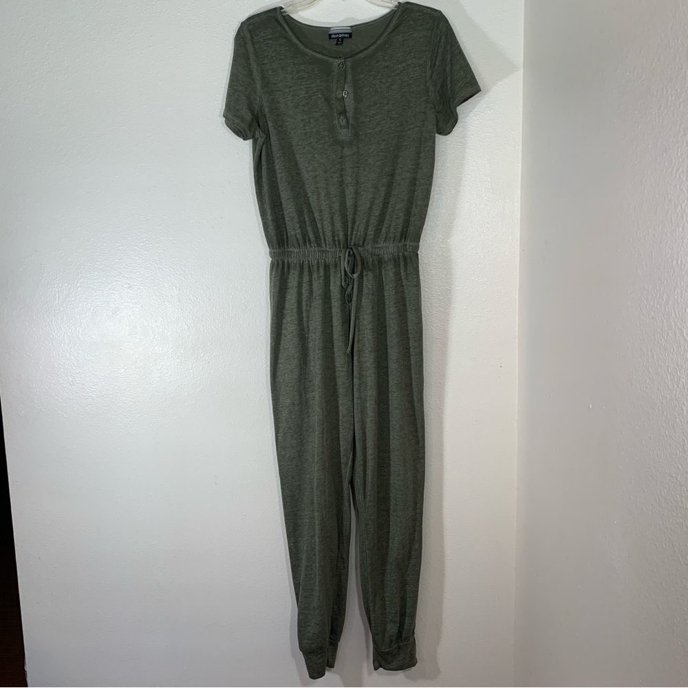 Allison Britney Olive Green Casual Jumpsuit Relaxed Fit and Elastic Waist Size S
